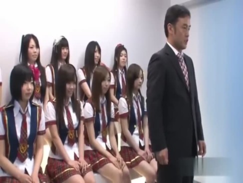 【無料・無修正エロ動画】痴女集団アイドルグループドスケベ総選挙