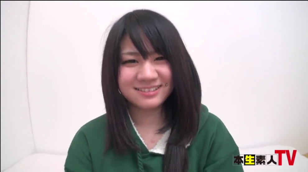 本生素人TV無修正エロ動画！ムチムチ巨乳の剛毛おまんこの素人娘がМ字開脚でおまんこクパァしてオナニー！