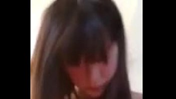 ノーメイクのハイレベルな黒髪ロングストレートの美少女系の素人の彼女とスマホでハメ撮りしてプライベートセックス個人撮影の無修正エロ動画！