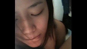 巨乳で知的な感じの清楚系のSSSランクの真面目っぽい素人美女の上品すぎるフェラの個人撮影無修正エロ動画！
