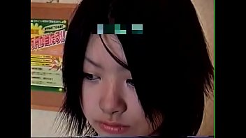 素人JK風の制服小娘と援助交際！剛毛おまんこを悪戯して制服着衣のままティンポ挿入して中出しするハメ撮り個人撮影無修正エロ動画！