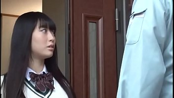 鬼畜な強姦魔が空調業者を装って一般宅に侵入してJKのおまんこに媚薬塗って淫乱にさせておまんこレイプする！
