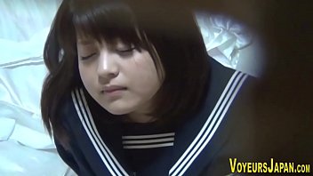 純粋系の真面目っぽいレズ女子高生？を盗撮して激しく悶えるオナニー姿を堪能する！