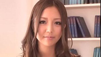 褐色の肌の超絶美女とSEXして白濁汁を顔面にぶっかけて顔射する