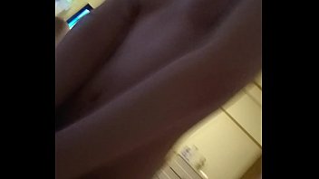 画面がブレまくりの素人感丸出しのハメ撮り個人撮影！