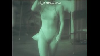 赤外線盗撮で競泳女子の美乳をGETする無修正www | 無料・無修正
