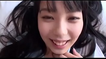 戸田恵〇香激似の女子高生のおまんこにチンポ挿入して口内射精する！