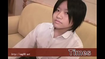 ボーイッシュなブサカワパイパンおまんこ娘が中出しされる無修正動画！