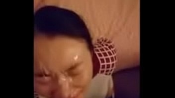 デカチン野郎が彼女に顔射する無修正です！